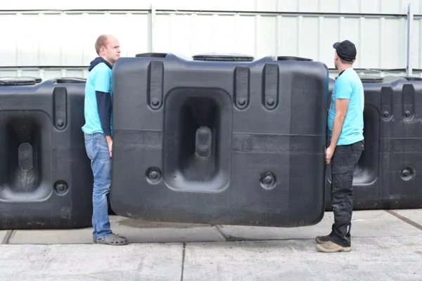 Citerne à eau à enterrer (rectangulaire) en polyéthylène de 1500 litres 5