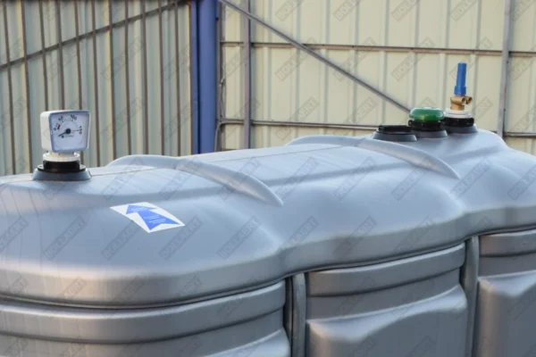 Citerne à mazout PE 1500 litres - UV-résist - aérienne double paroi 4